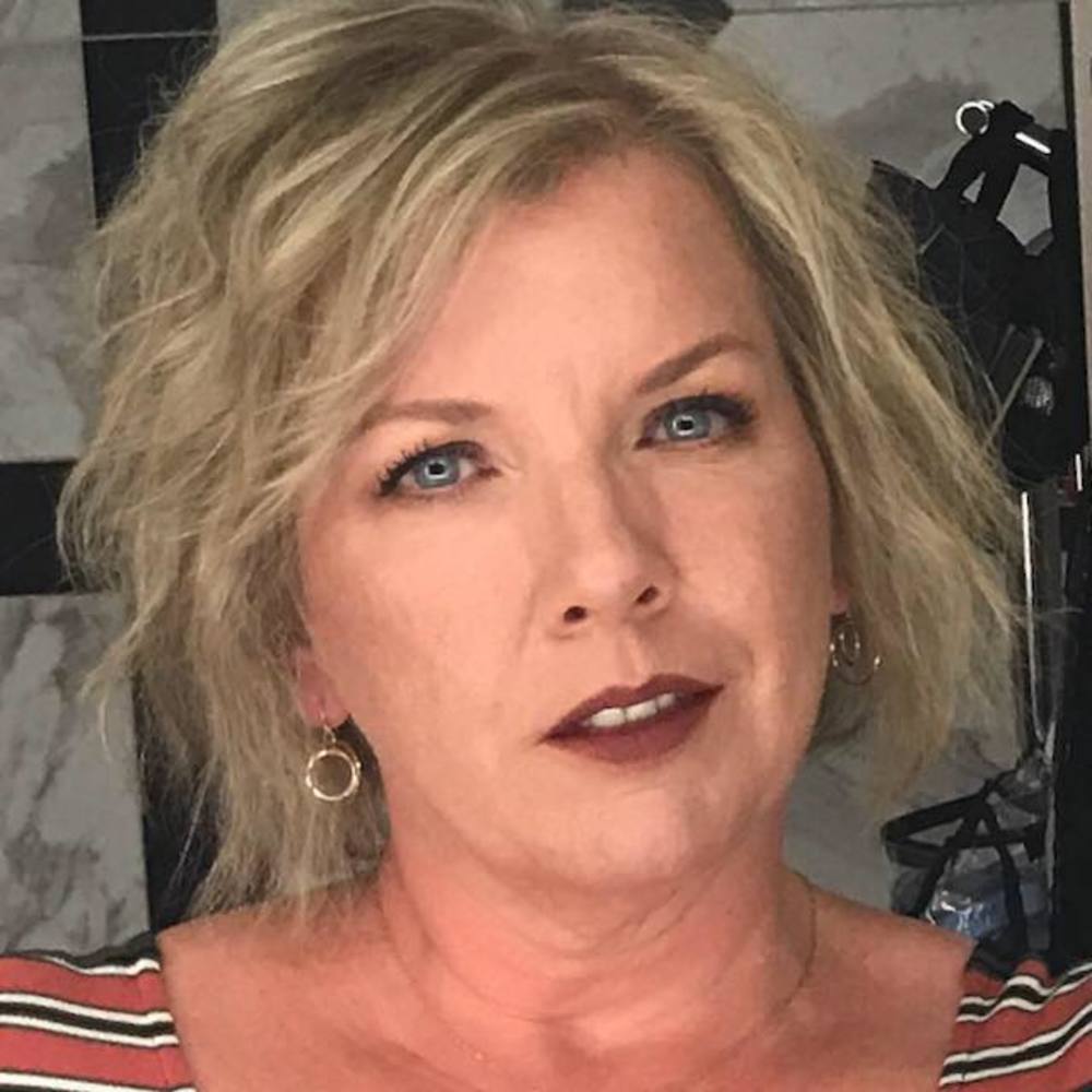 Meet your Posher, Tonya